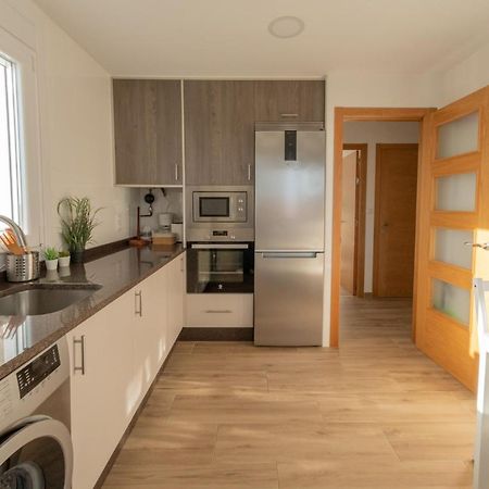 Piso En El Puerto Con Vistas Al Mar+Wifi+ Smarttv Apartment Burela ภายนอก รูปภาพ